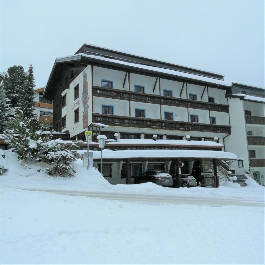 Hotel Alpenhof سانكت أنتون ام ارلبرغ المظهر الخارجي الصورة