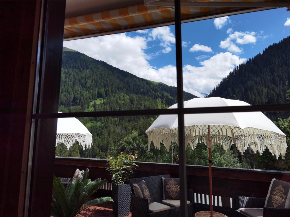 Hotel Alpenhof سانكت أنتون ام ارلبرغ المظهر الخارجي الصورة